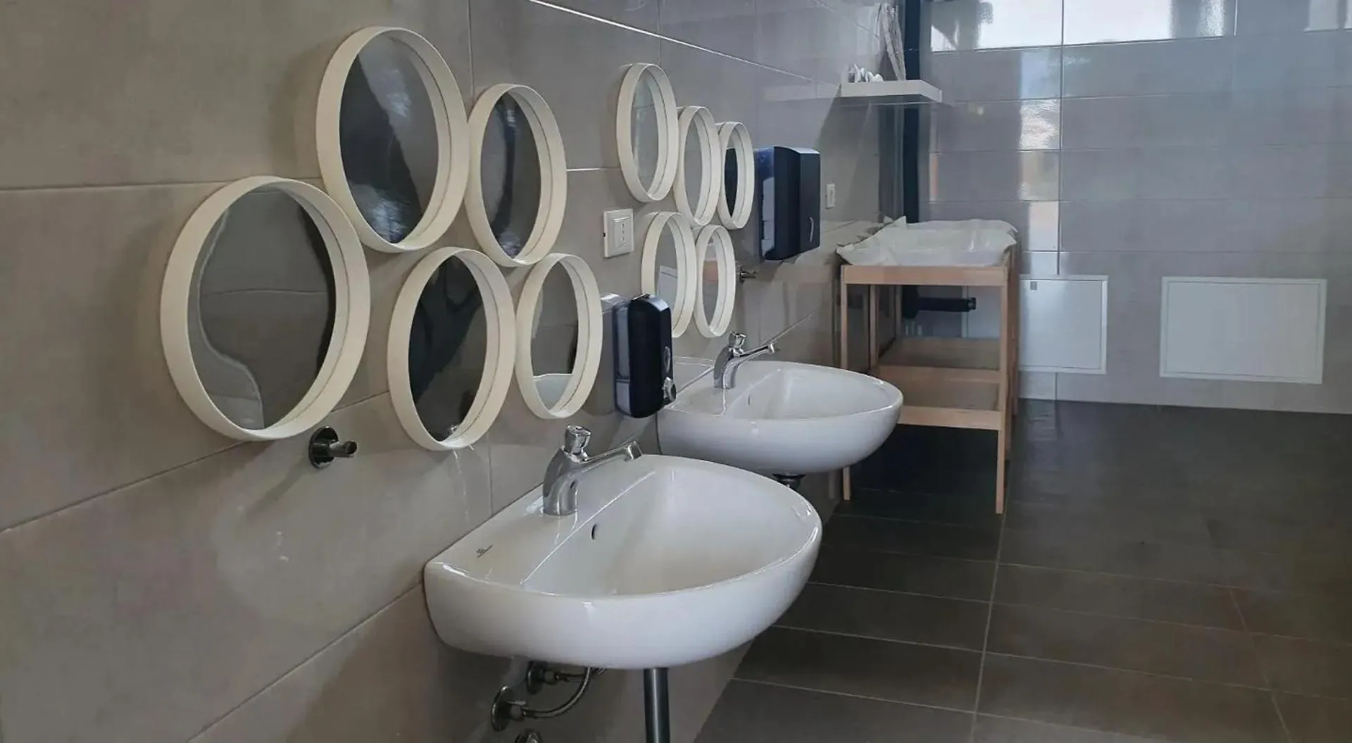 Lago Idro Glamping Boutique Anfo Kamp alanı